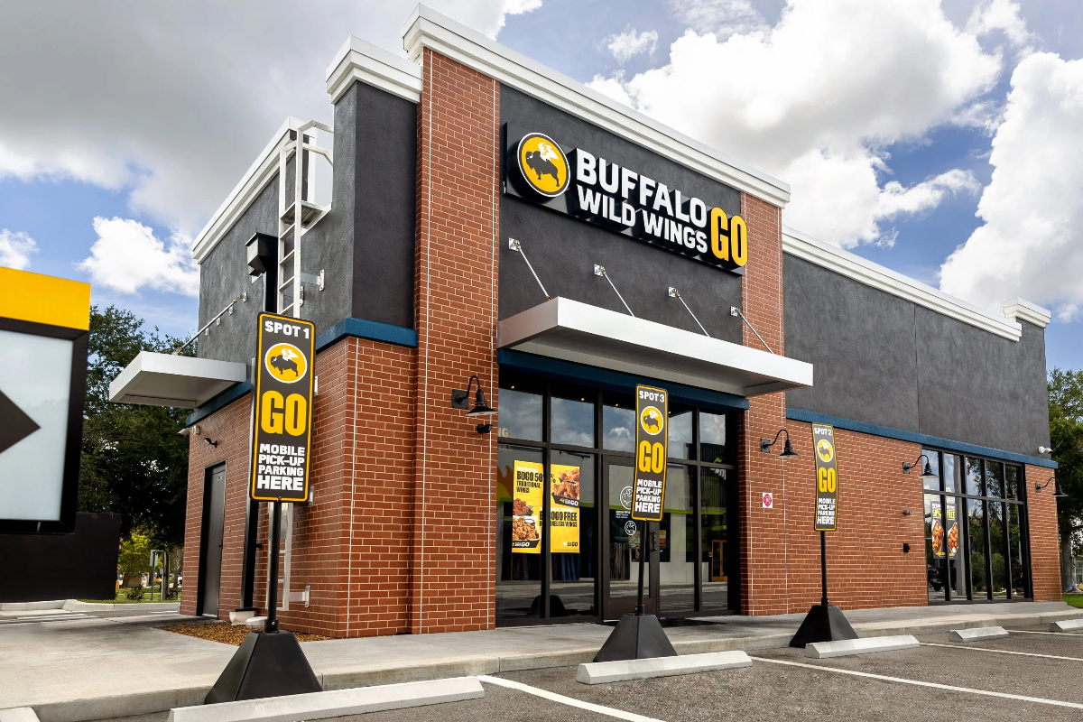 Buffalo Wild Wings new outlets