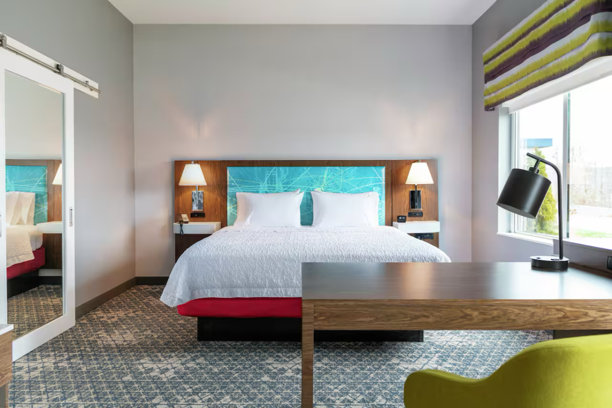Hampton Inn product images