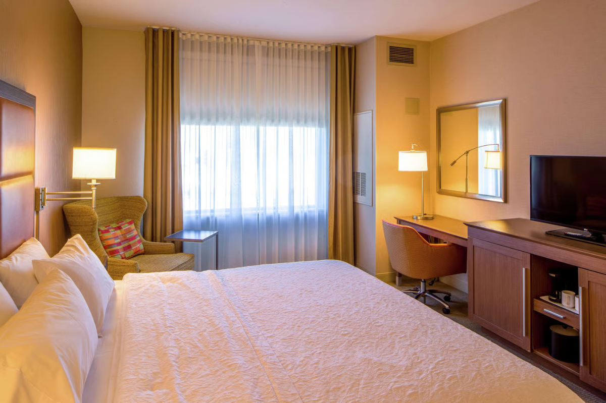Hampton Inn product images