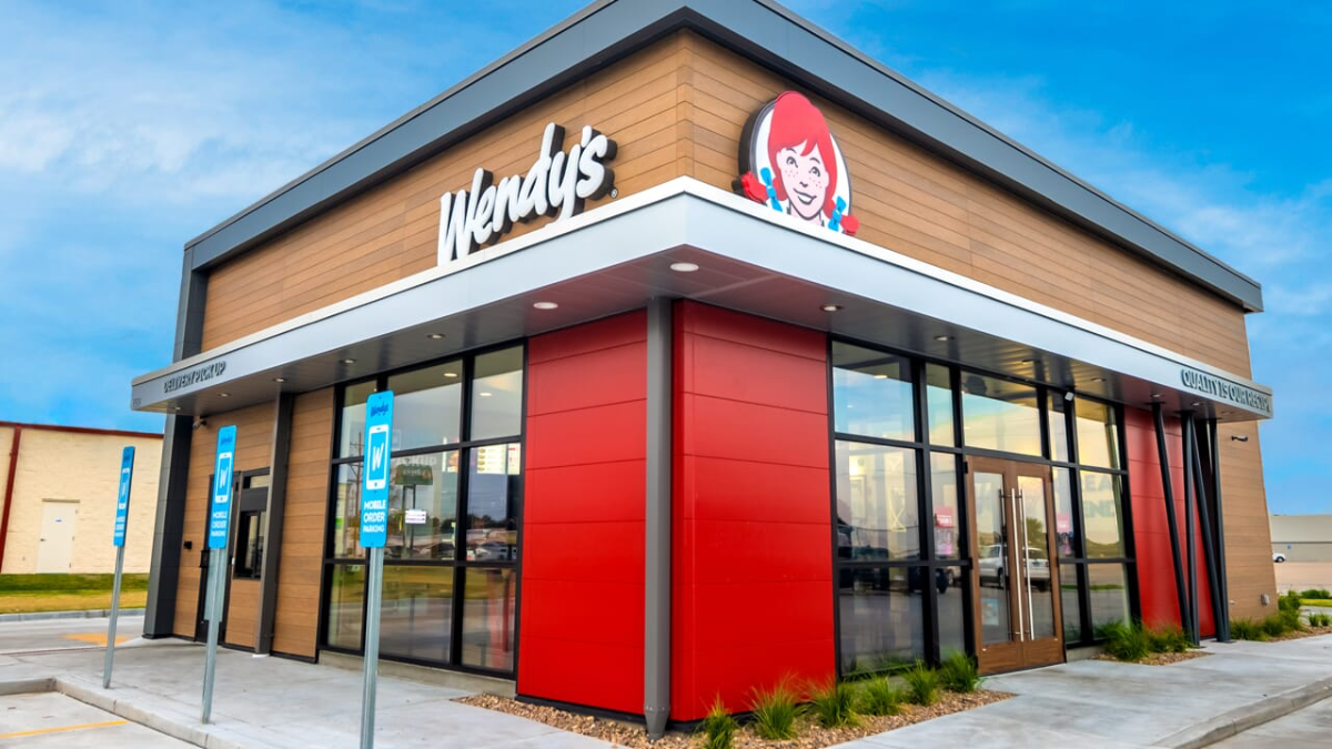 Wendy's new outlets