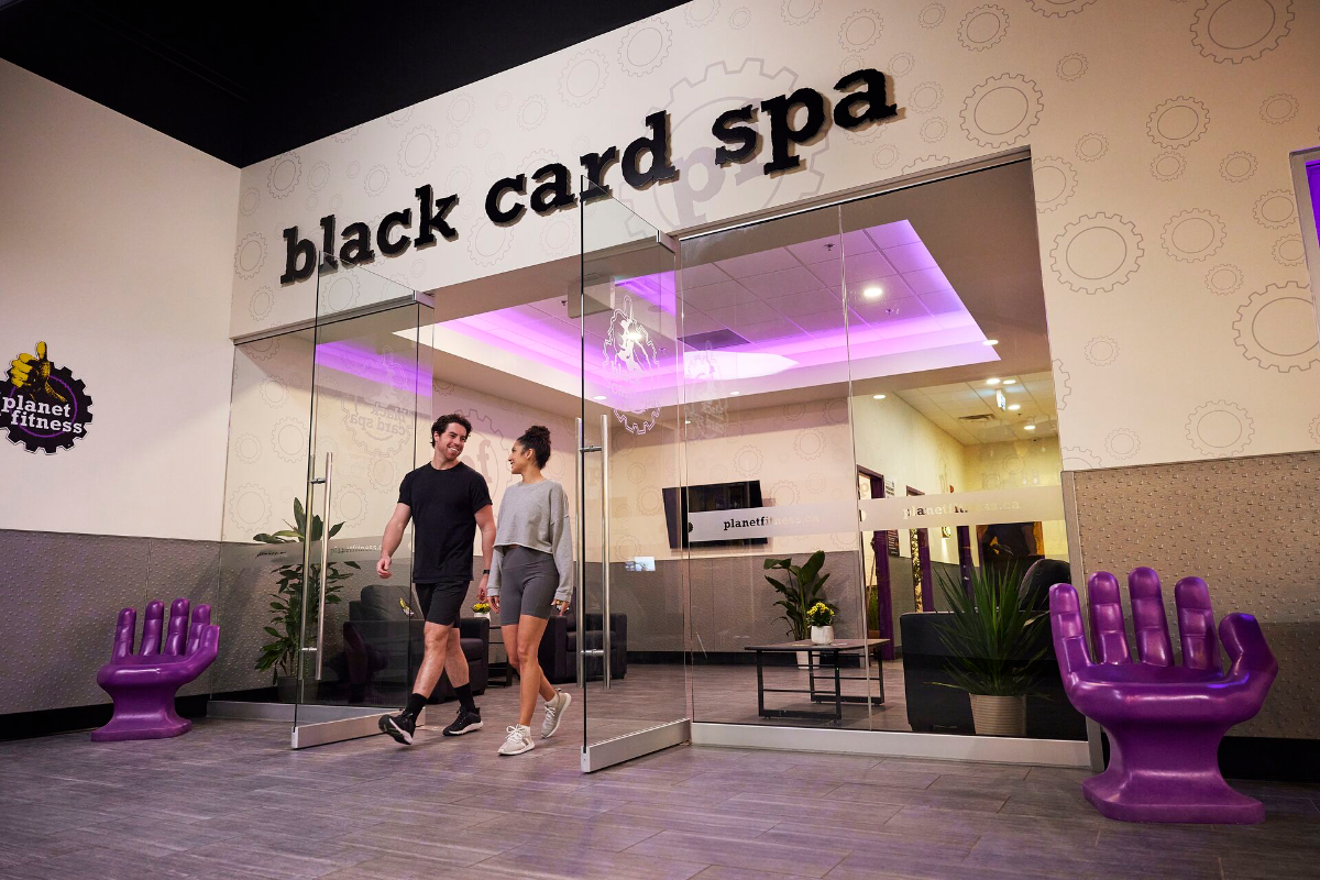 Planet Fitness design & decor
