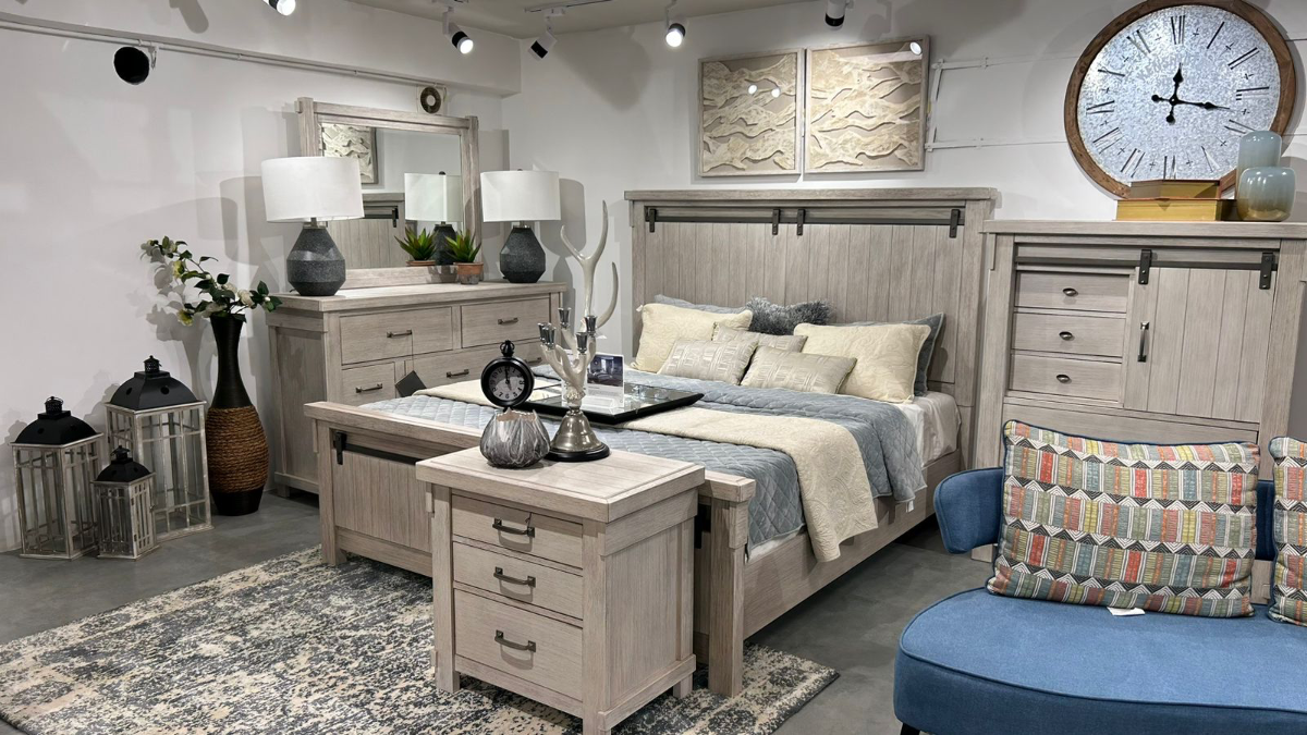 Ashley Furniture (Dash Square) product images