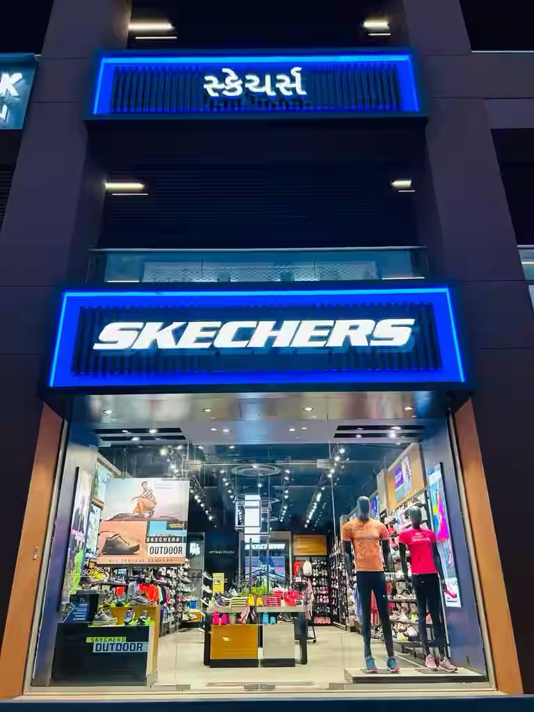 Skechers new outlets
