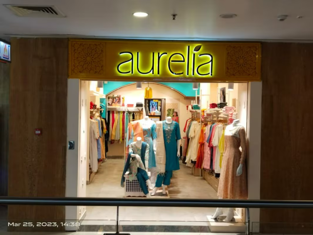 Aurelia new outlets