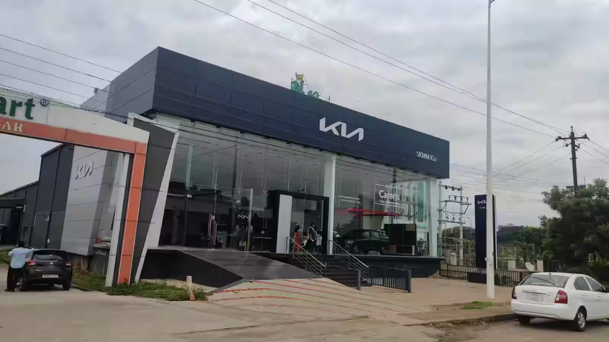 Kia India new outlets