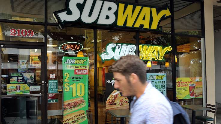 Subway design & decor