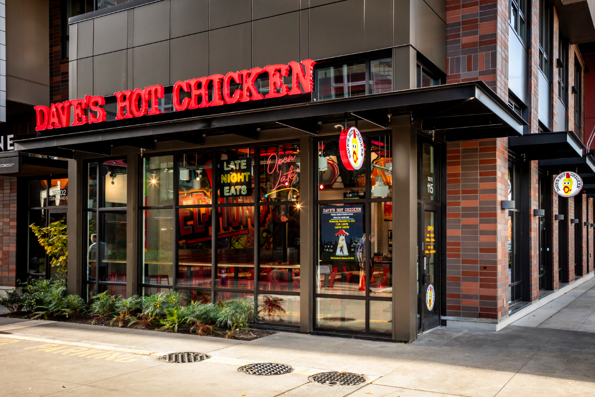 Dave's Hot Chicken new outlets