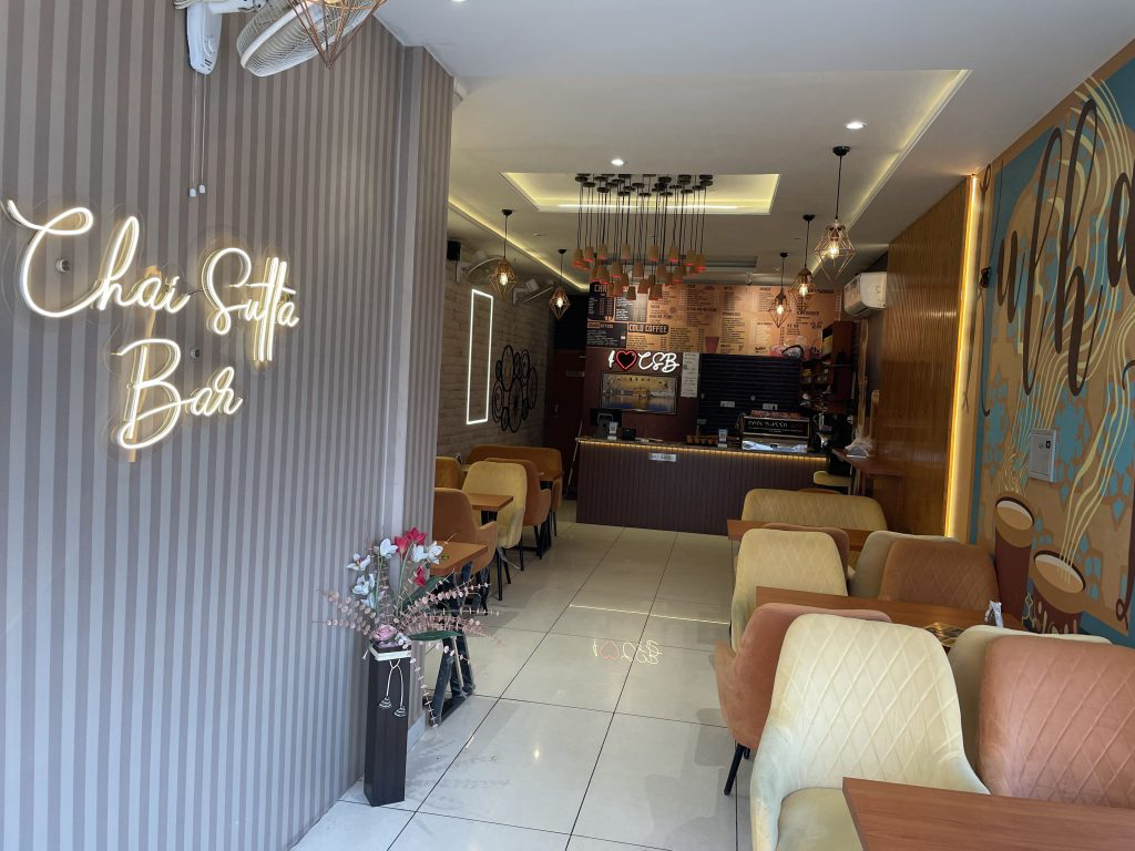 Chai Sutta Bar design & decor