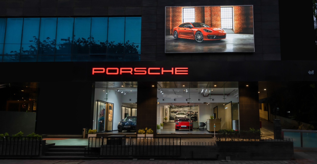 Porsche (VW Group) new outlets