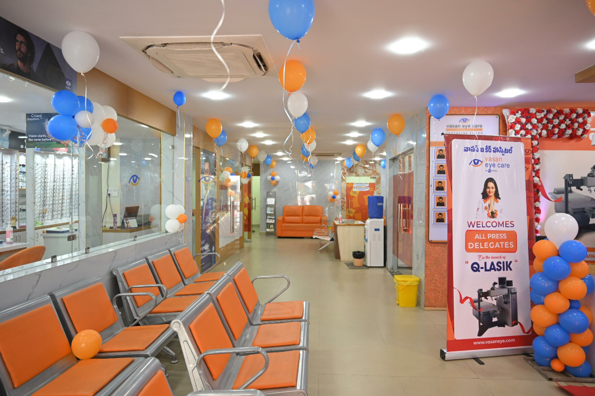 Vasan Eye Care design & decor
