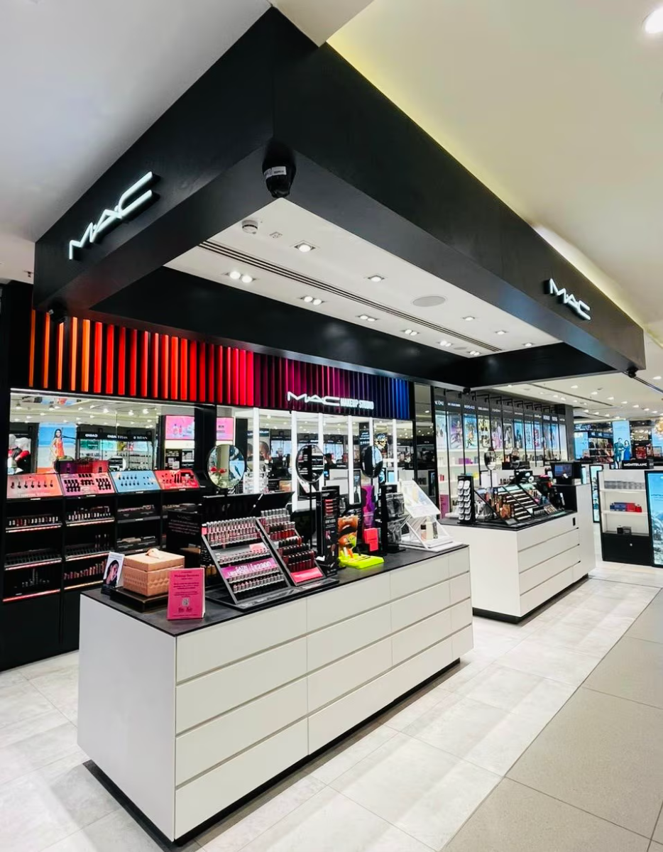 MAC Cosmetics design & decor