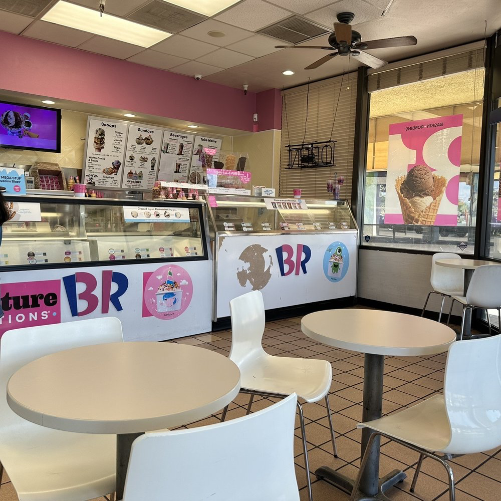 Baskin-Robbins design & decor