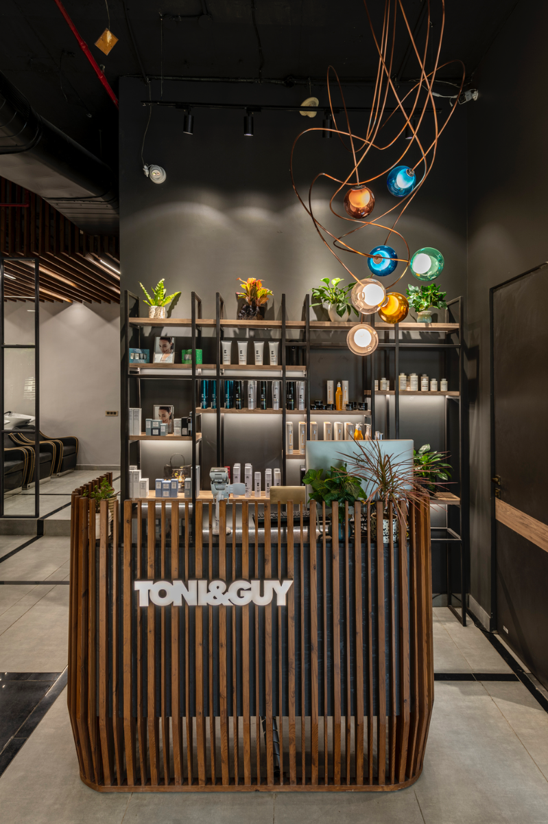Toni & Guy design & decor