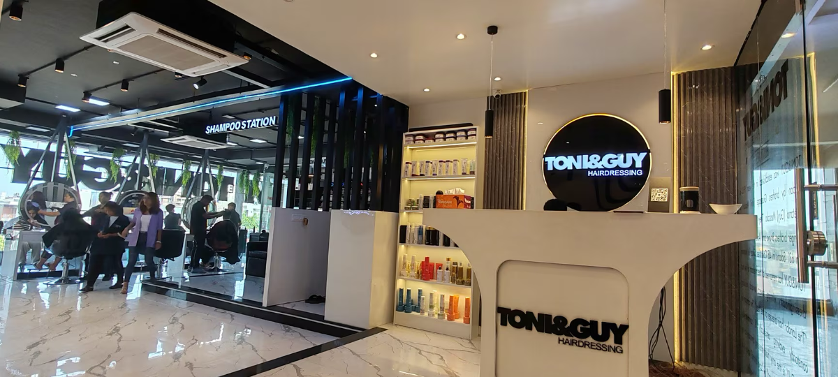 Toni & Guy design & decor