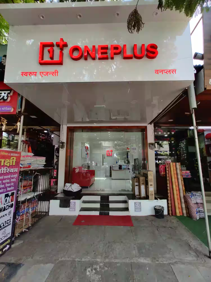 OnePlus new outlets