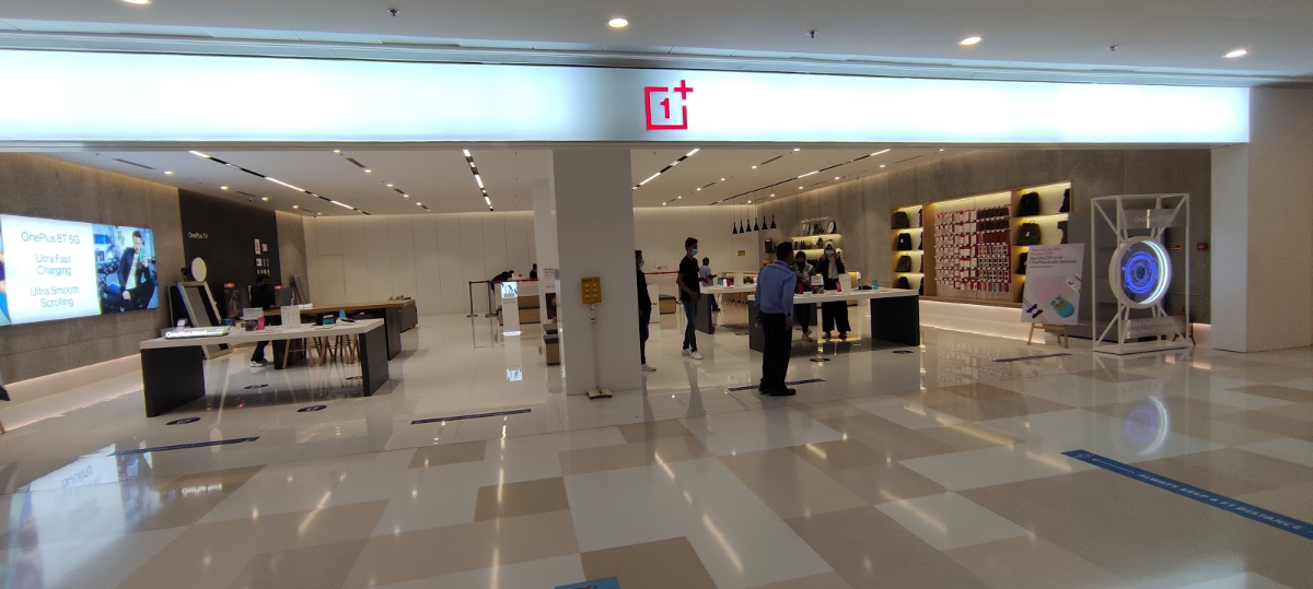 OnePlus new outlets