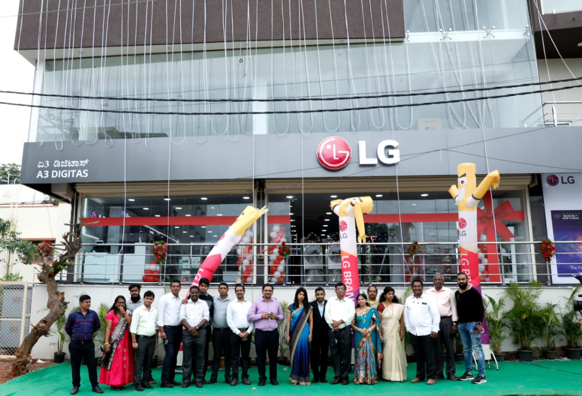 LG Electronics new outlets