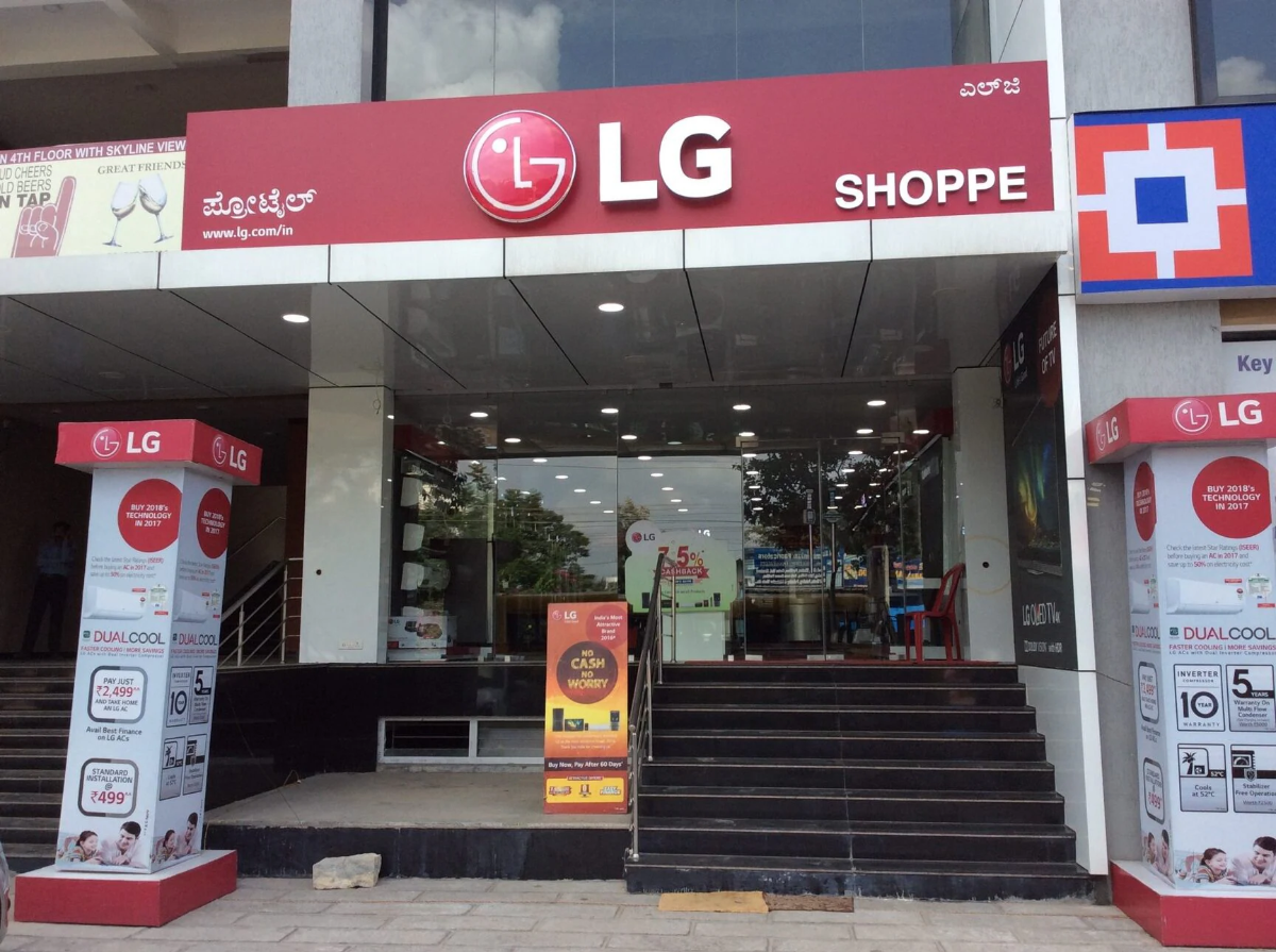 LG Electronics new outlets