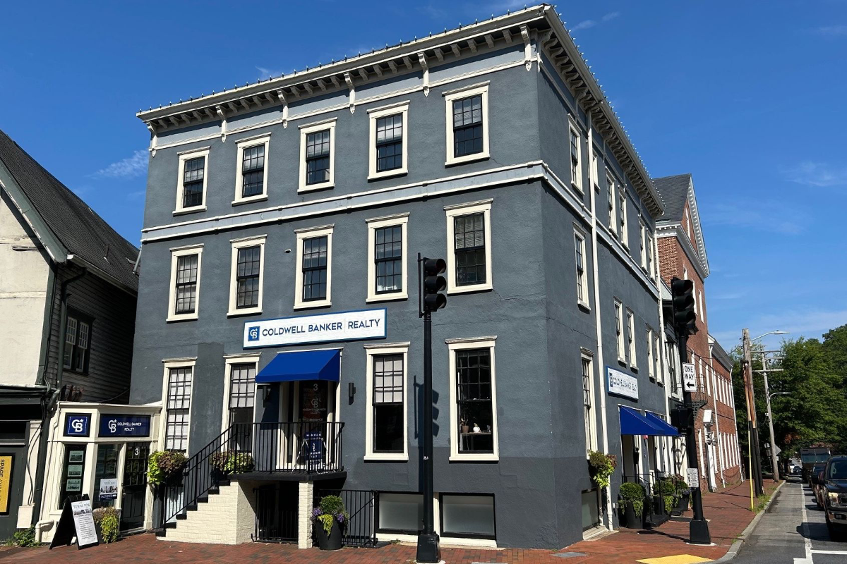 Coldwell Banker new outlets