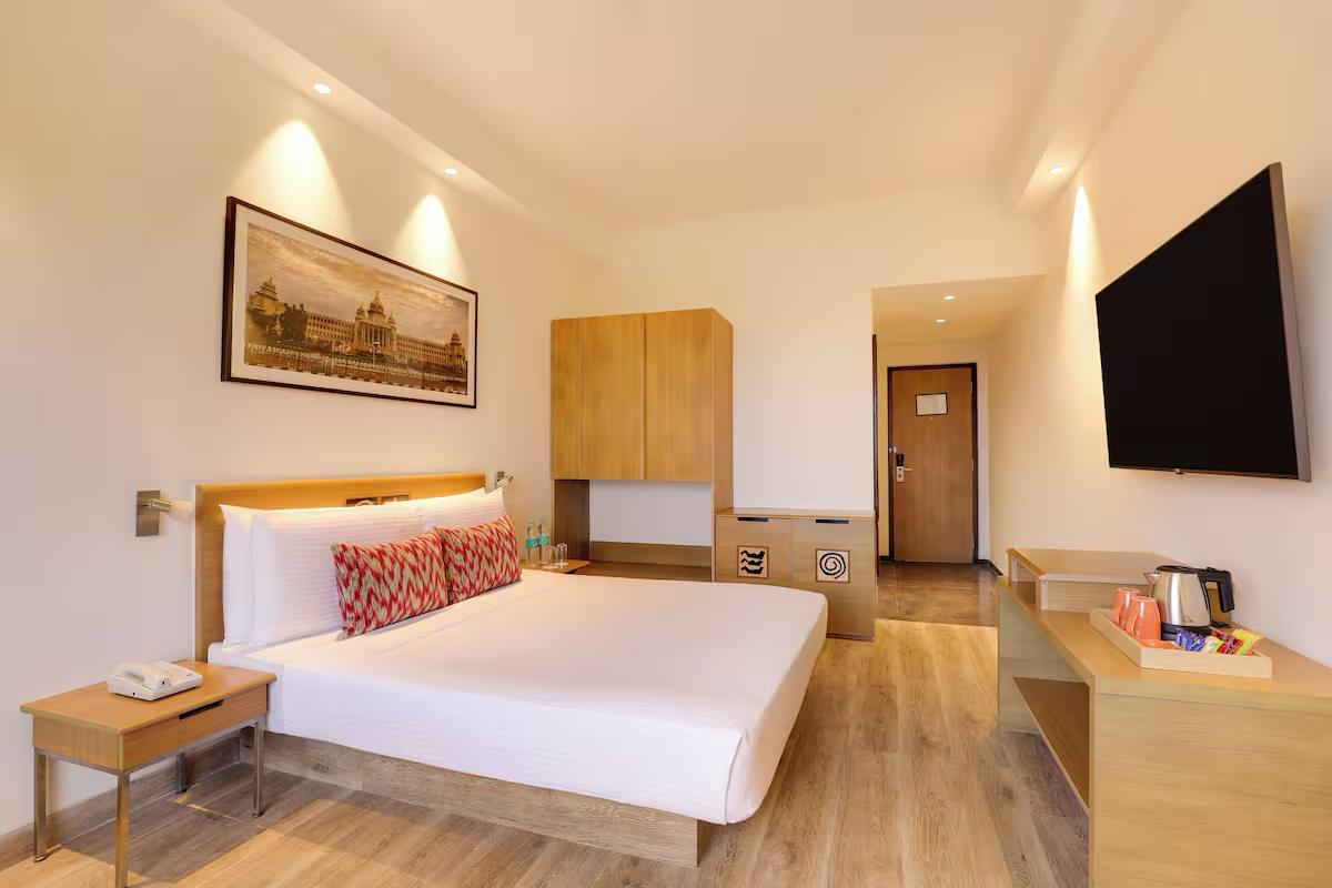 Lemon Tree Hotels product images