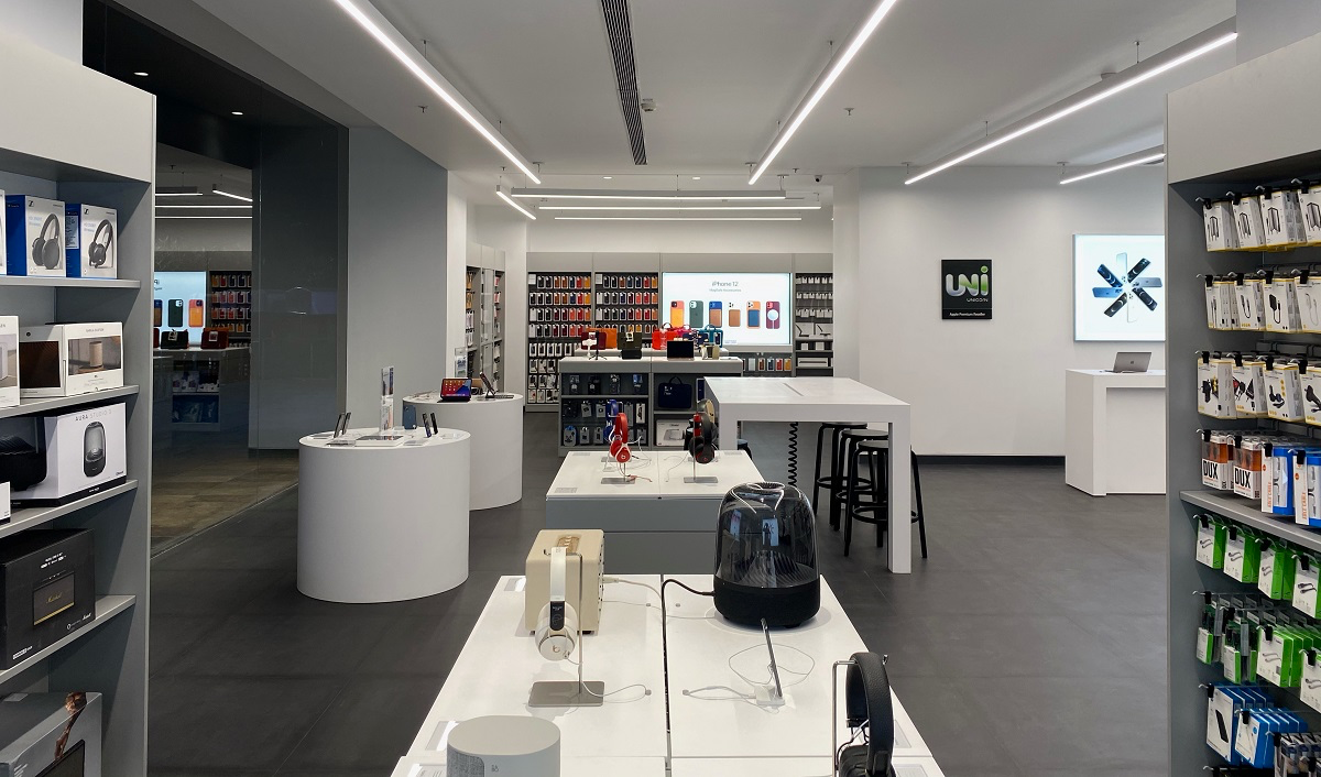 Apple Premium Reseller design & decor