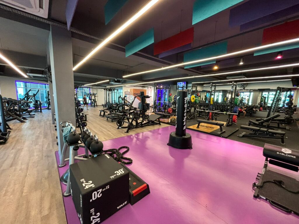 Anytime Fitness design & decor