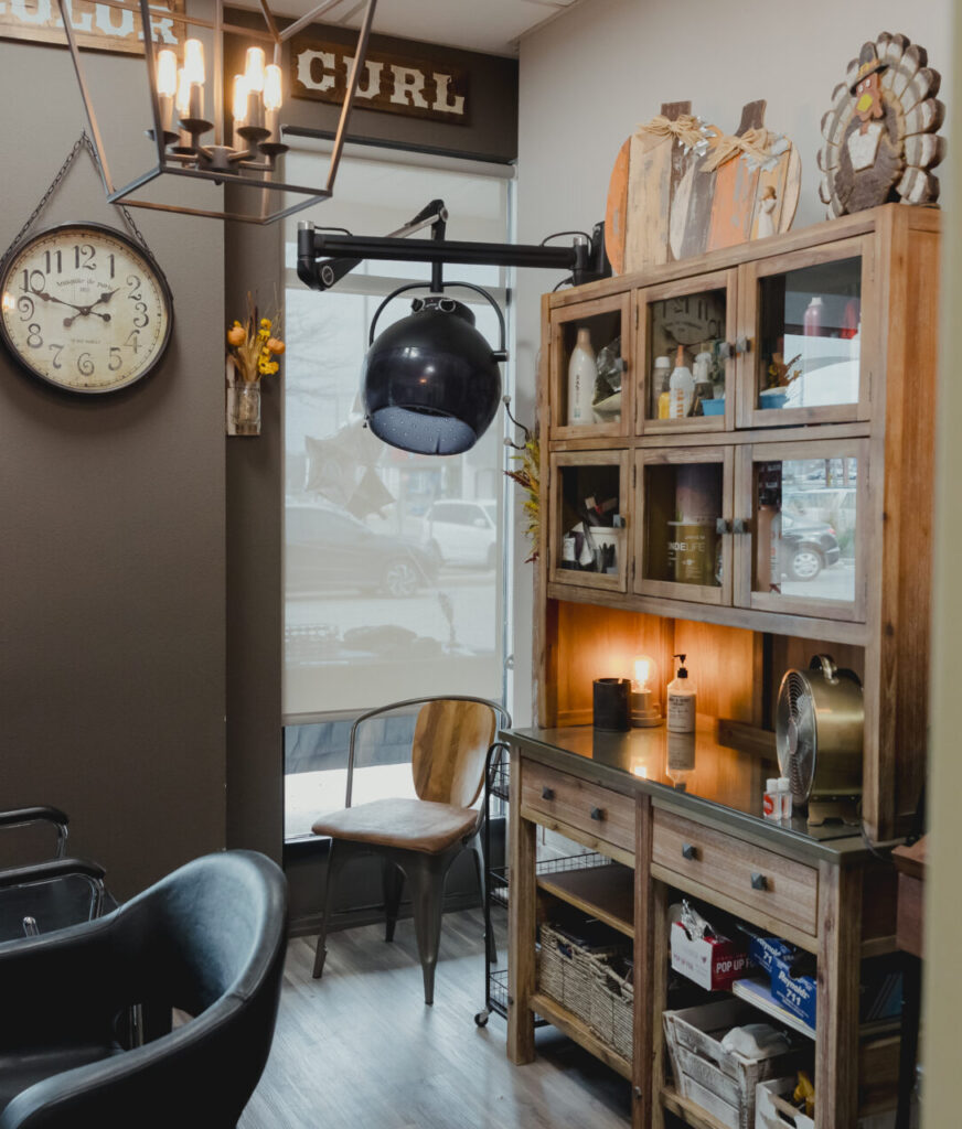 Phenix Salon Suites design & decor