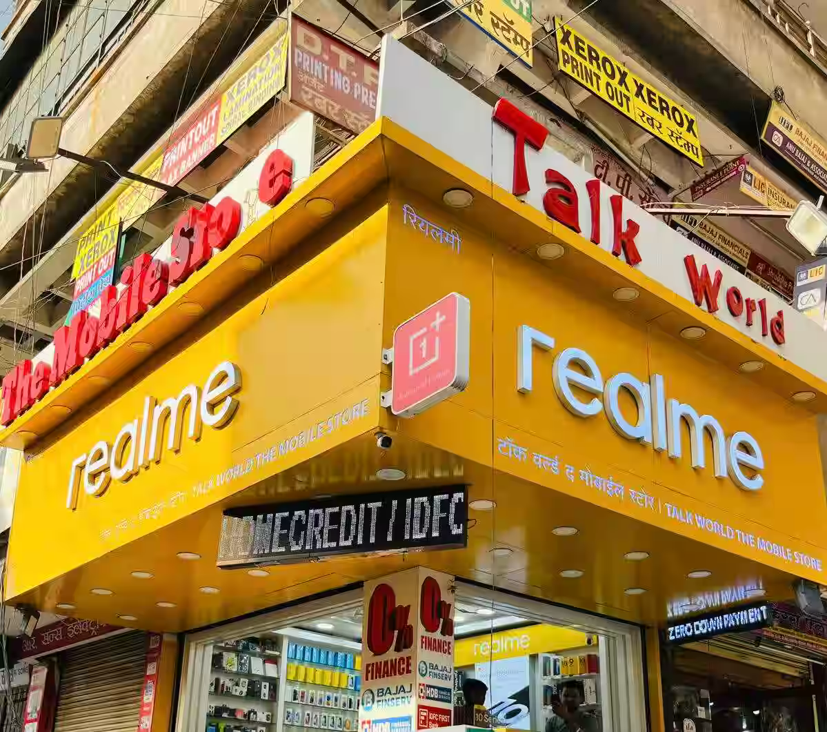 Realme new outlets