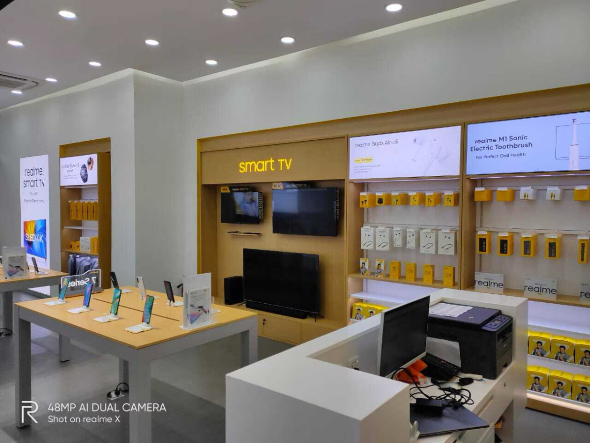 Realme design & decor