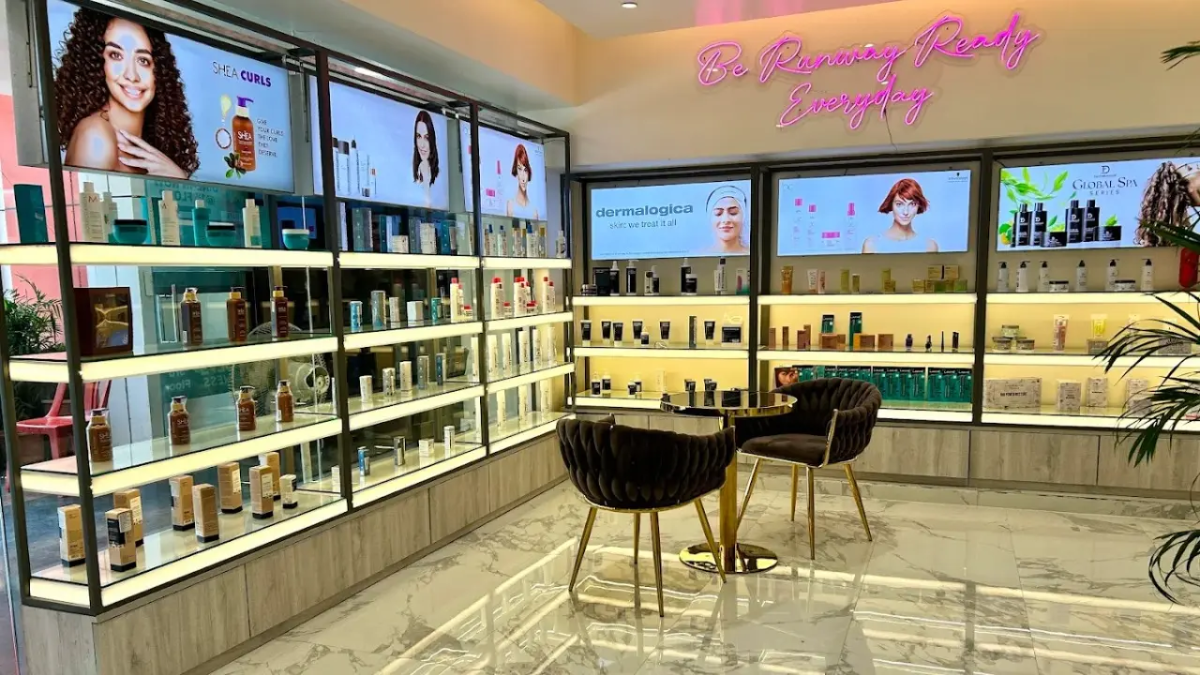 Lakme Salon design & decor