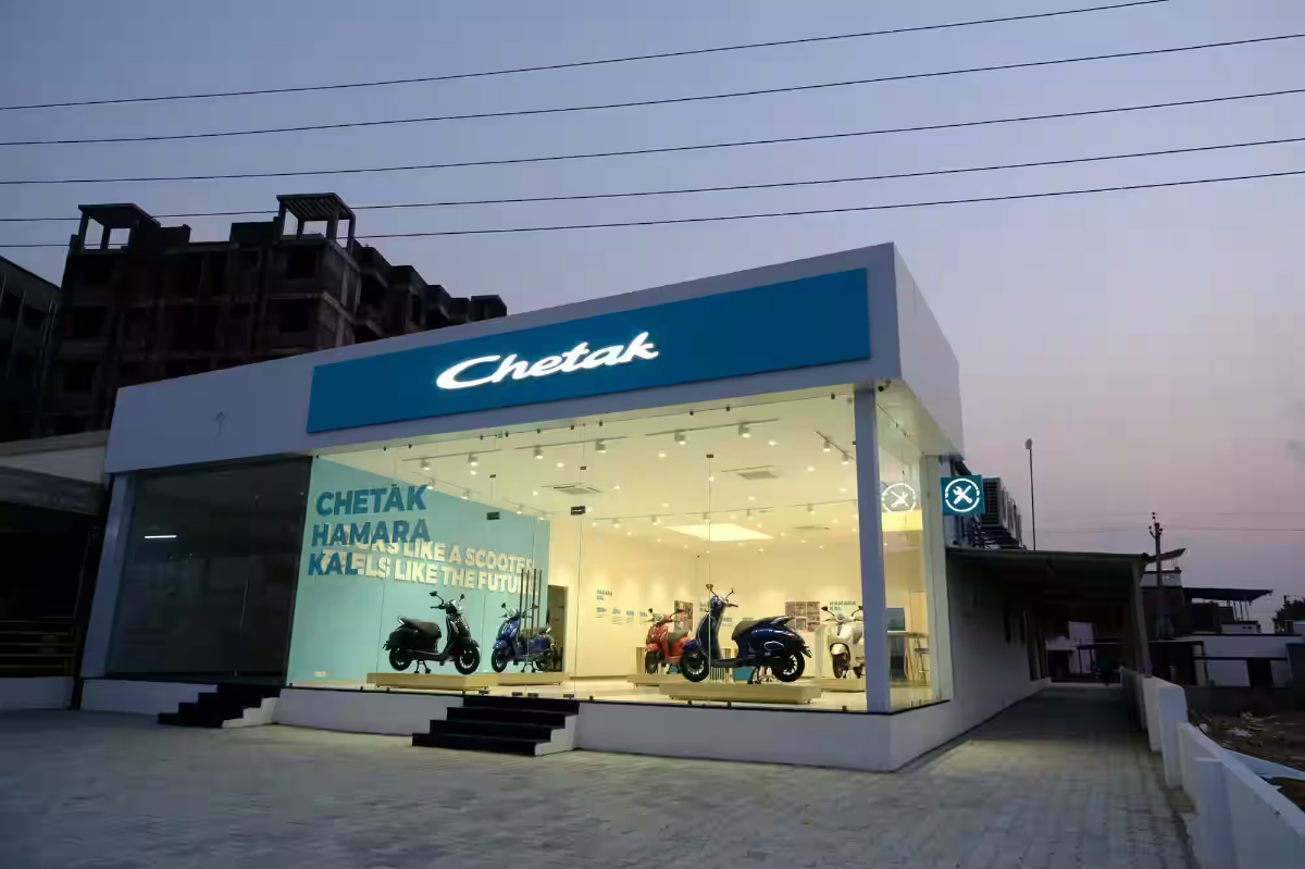 Bajaj Chetak new outlets