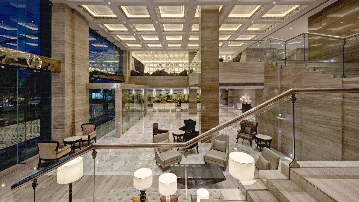 Hyatt design & decor