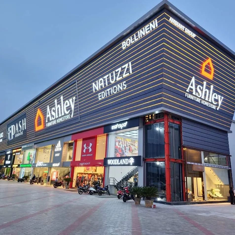 Natuzzi new outlets