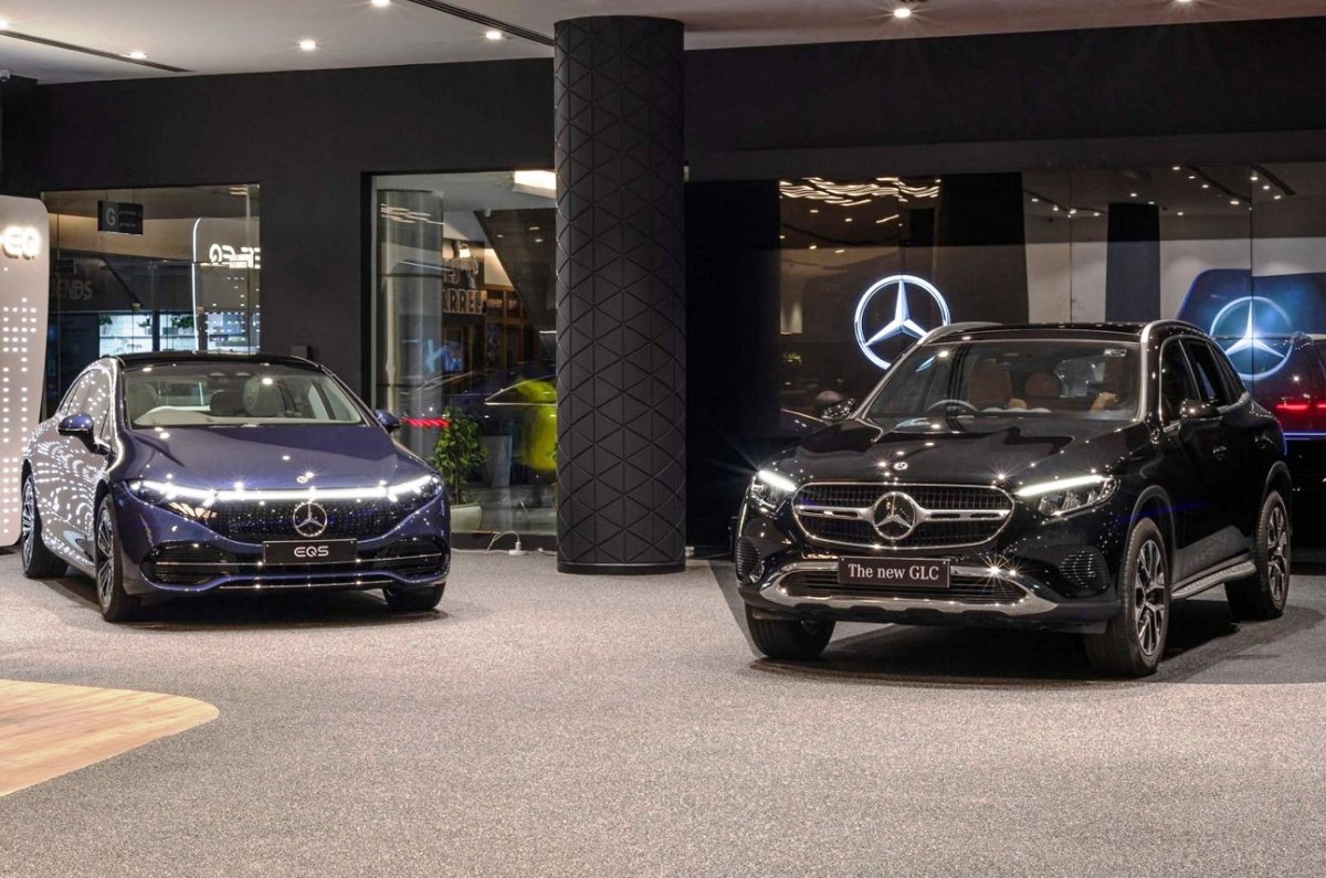 Mercedes-Benz product images