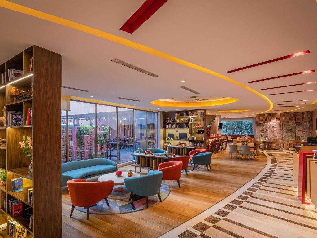 Ibis Hotels design & decor