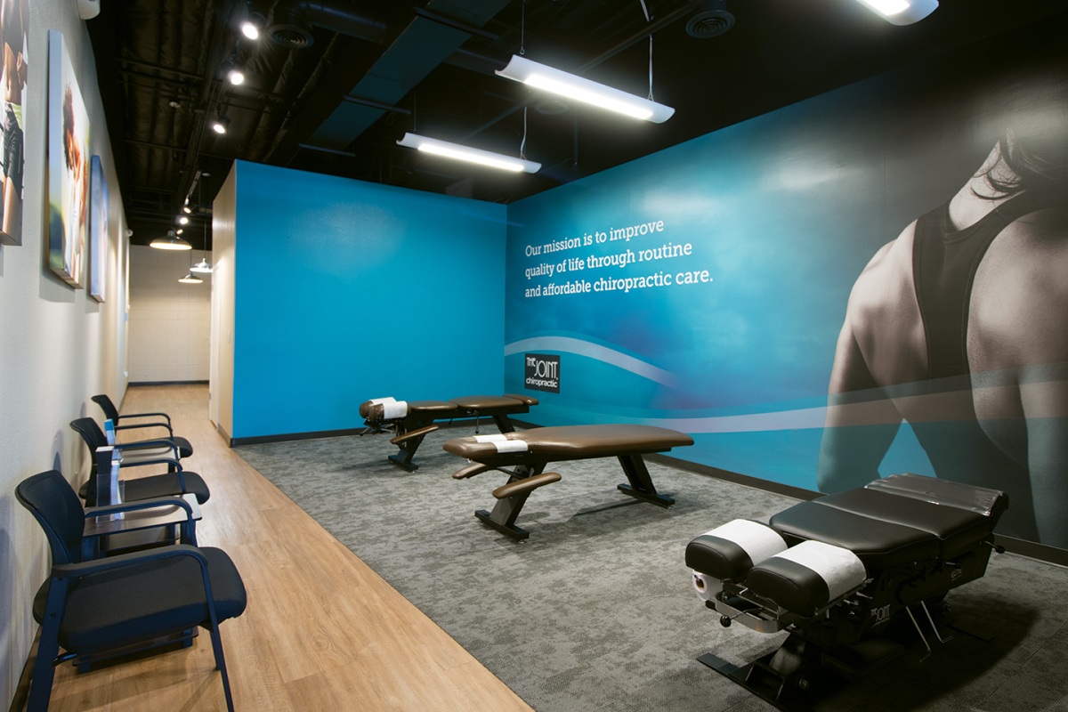 The Joint Chiropractic design & decor