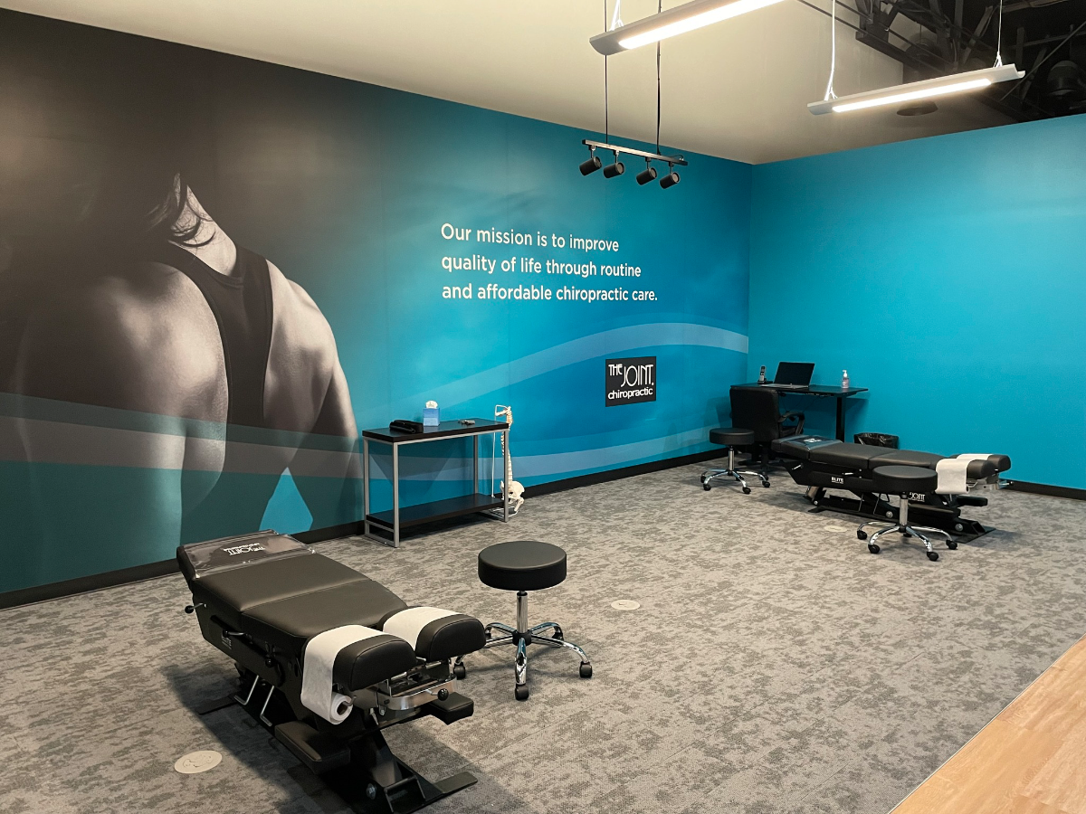 The Joint Chiropractic design & decor