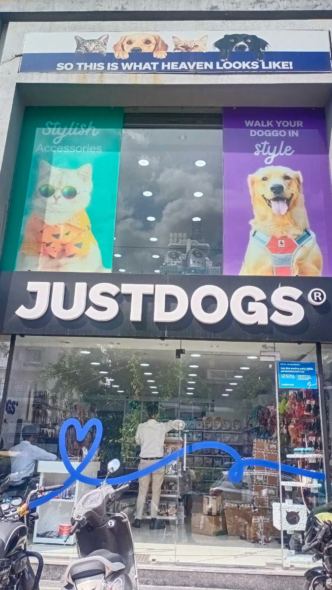 JUSTDOGS new outlets