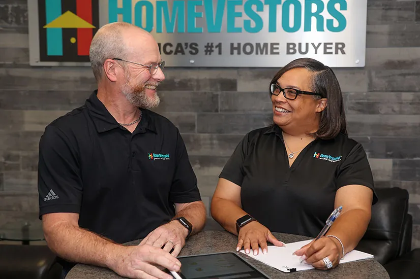 HomeVestors design & decor