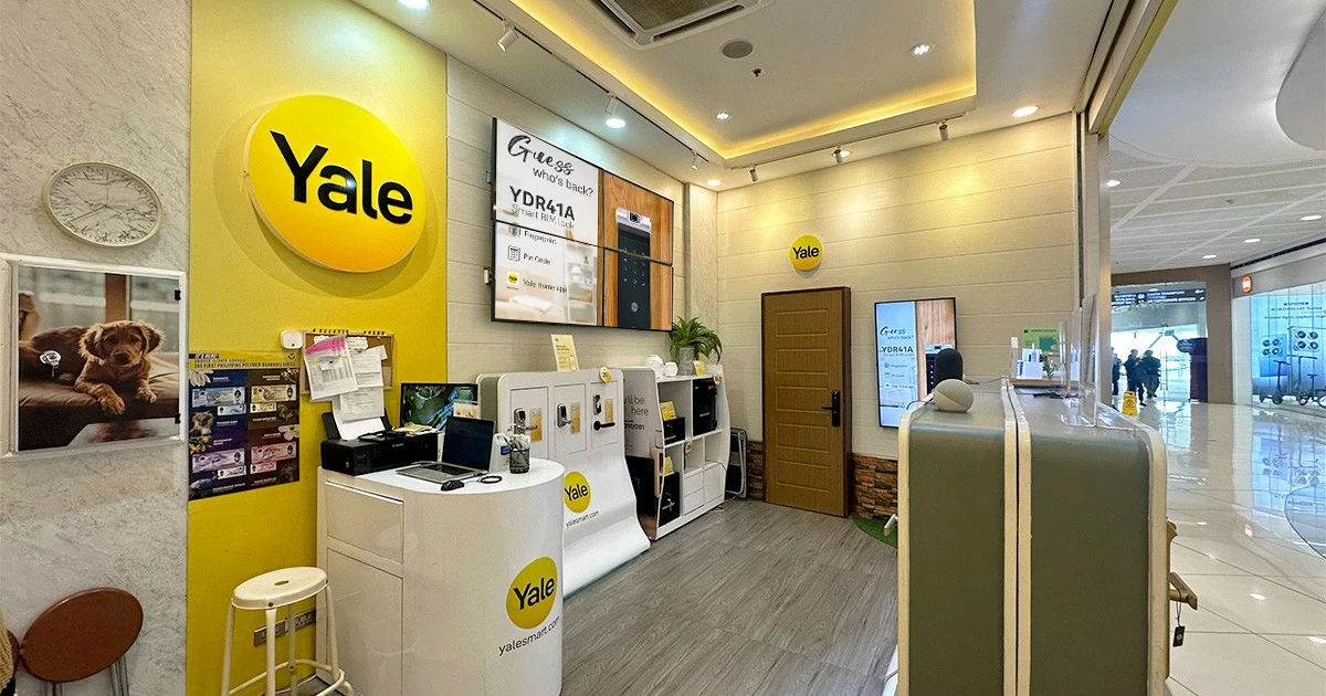 Yale design & decor