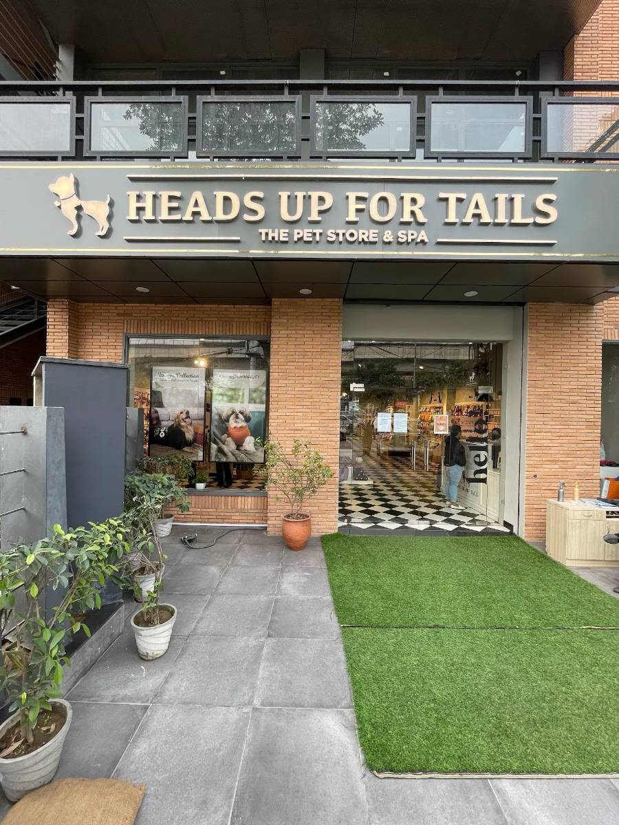 Heads Up For Tails new outlets