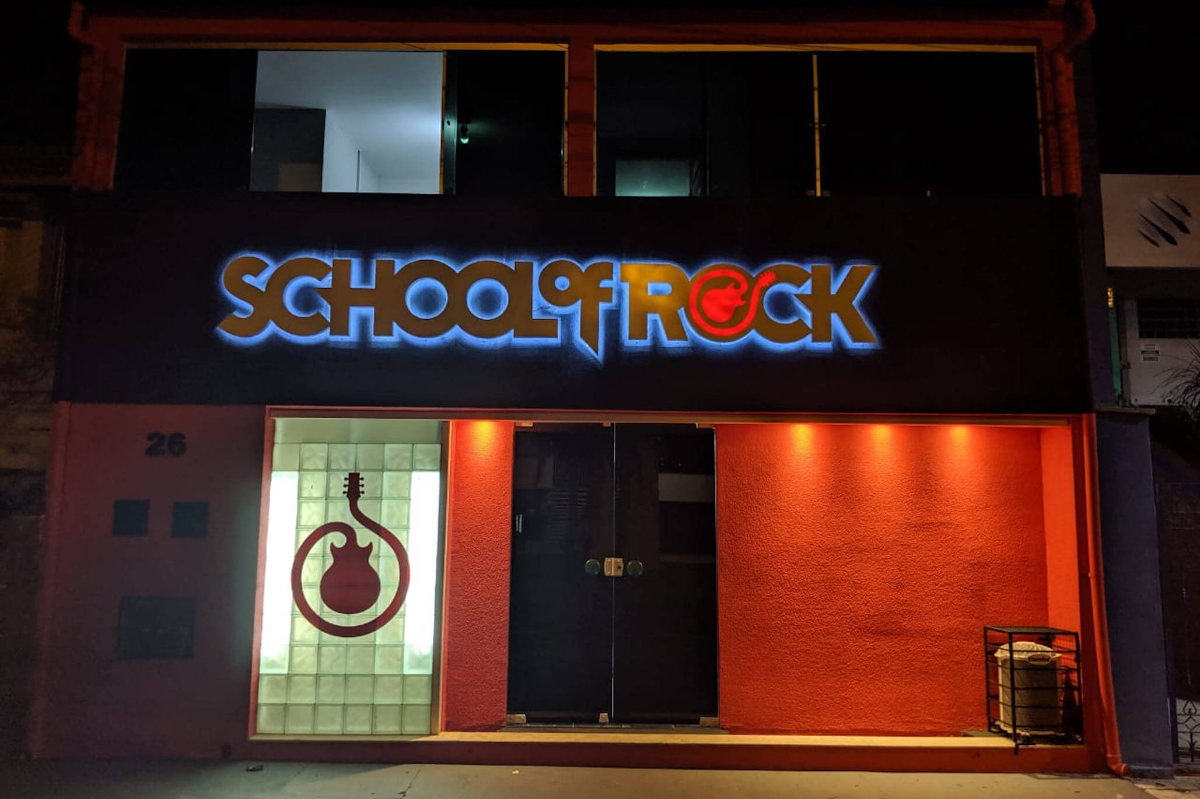 School of Rock new outlets