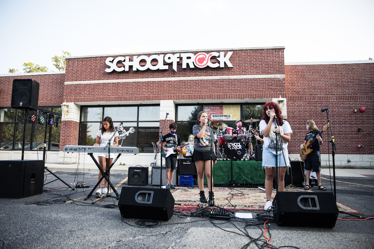 School of Rock new outlets