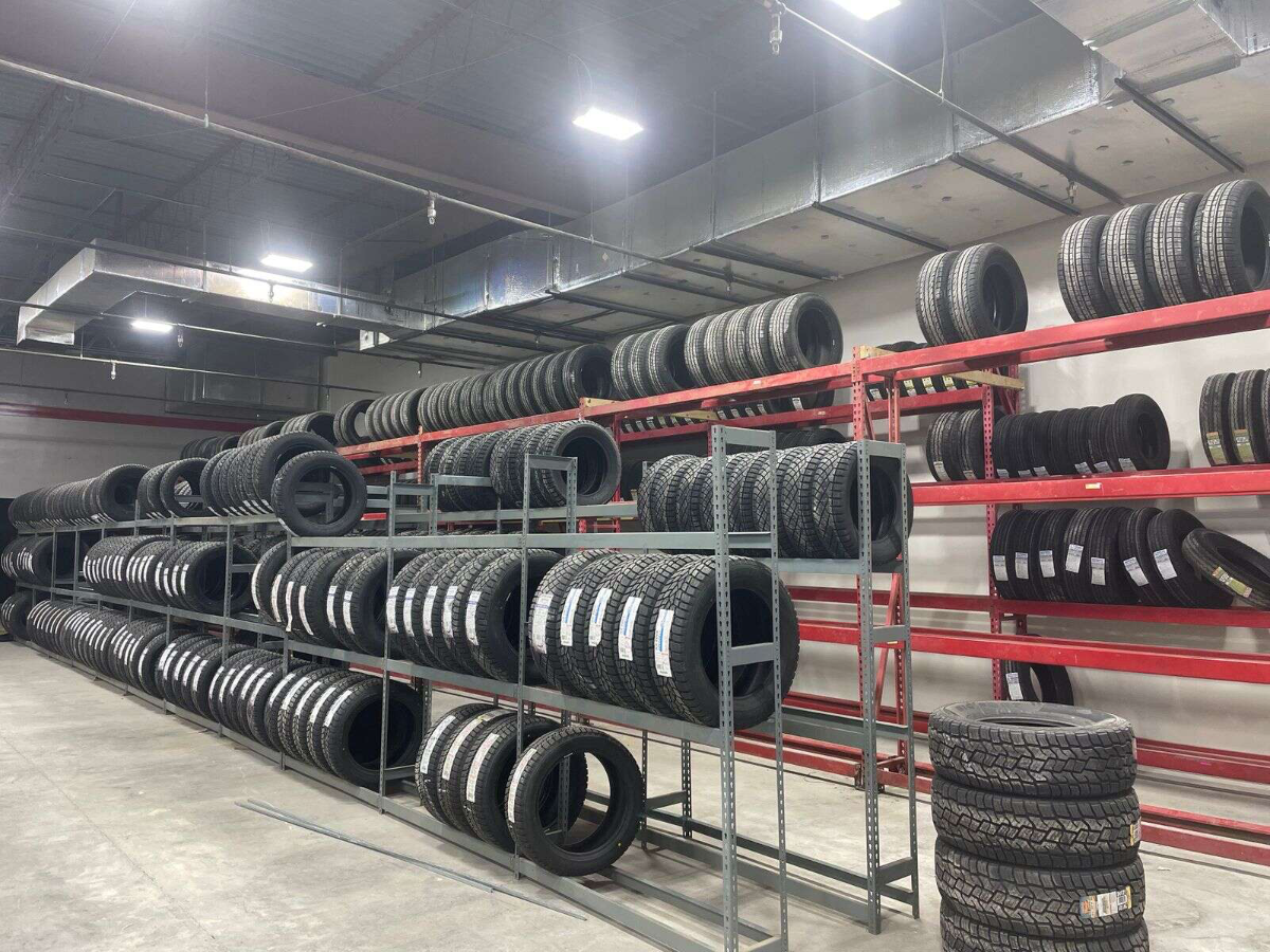 Big O Tires design & decor