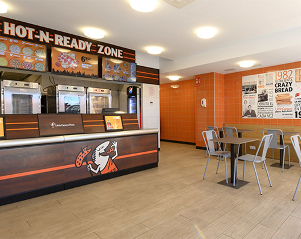 Little Caesars design & decor