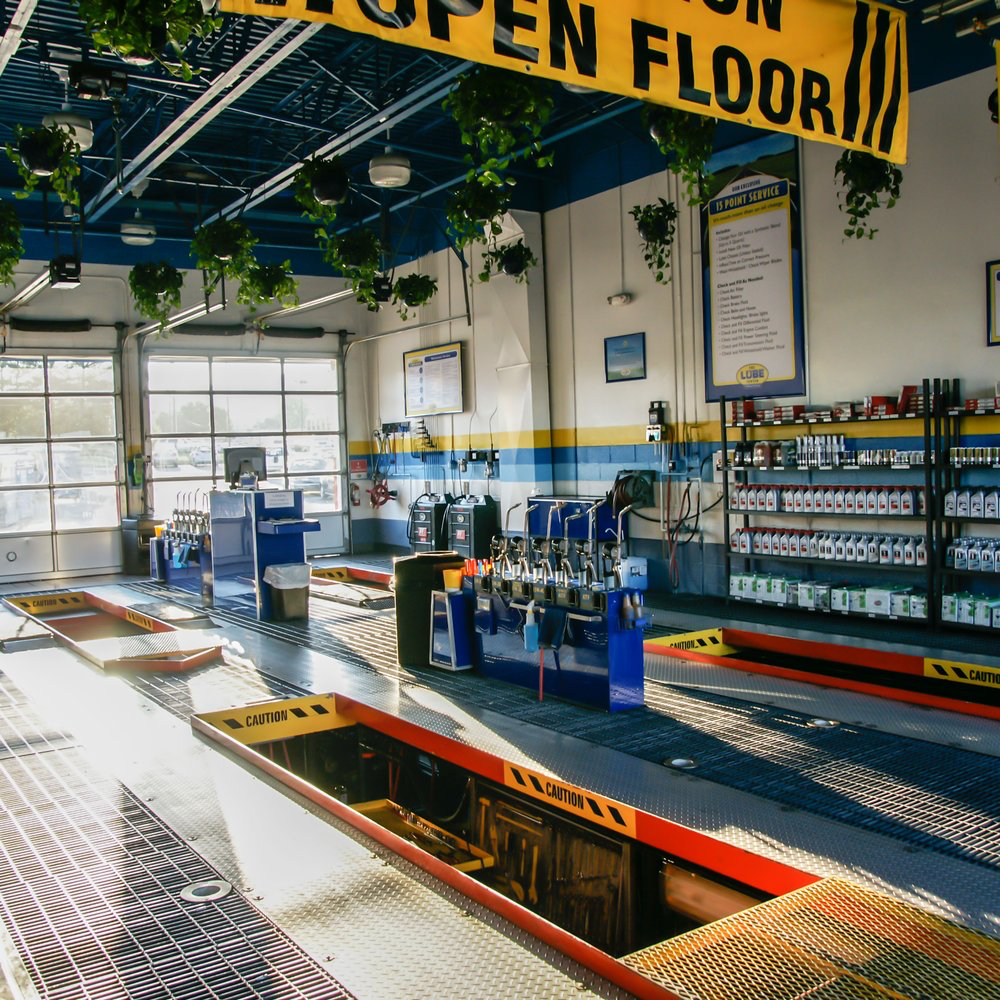 Jiffy Lube design & decor