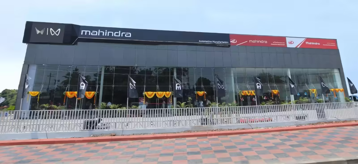 Mahindra new outlets