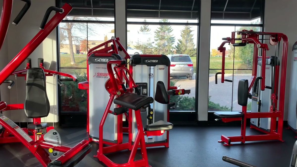 Snap Fitness design & decor