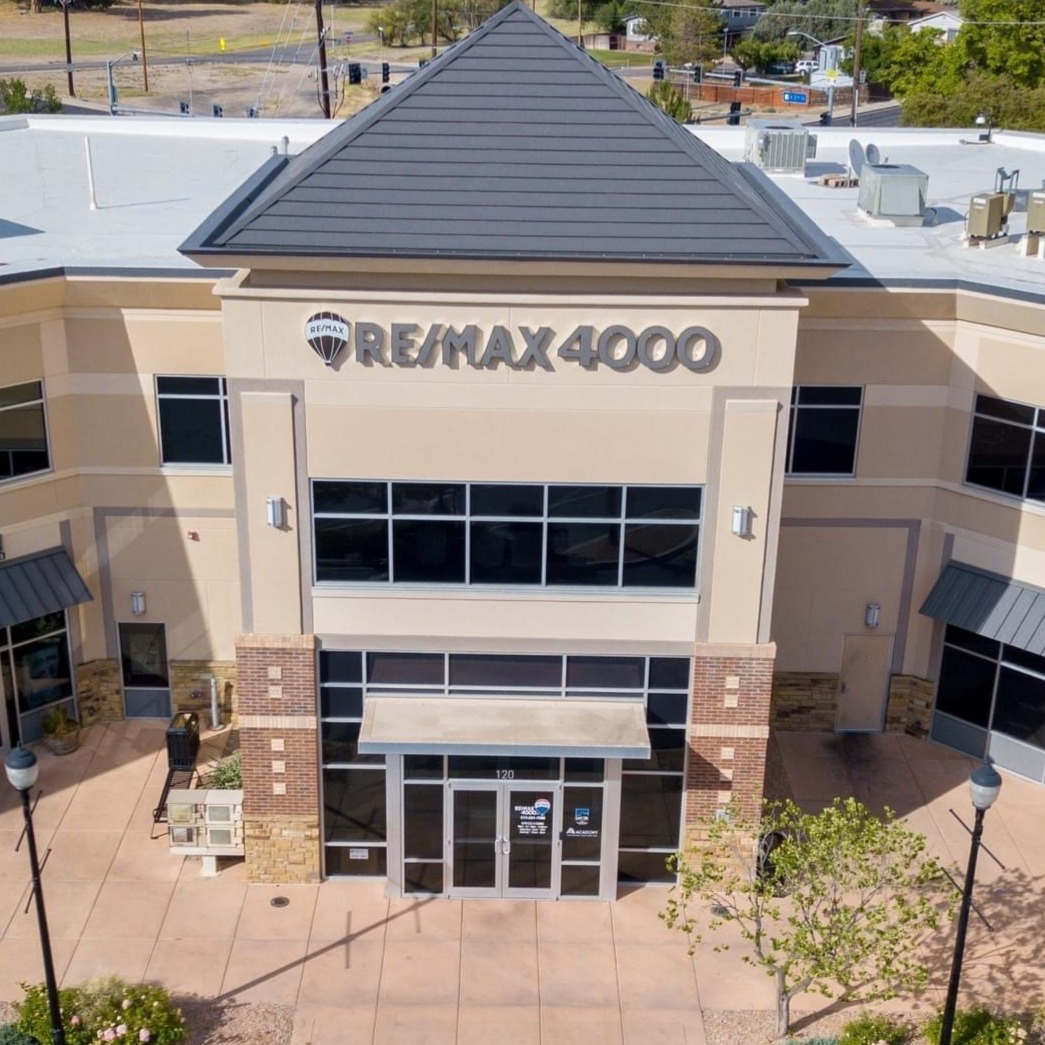 RE/MAX new outlets