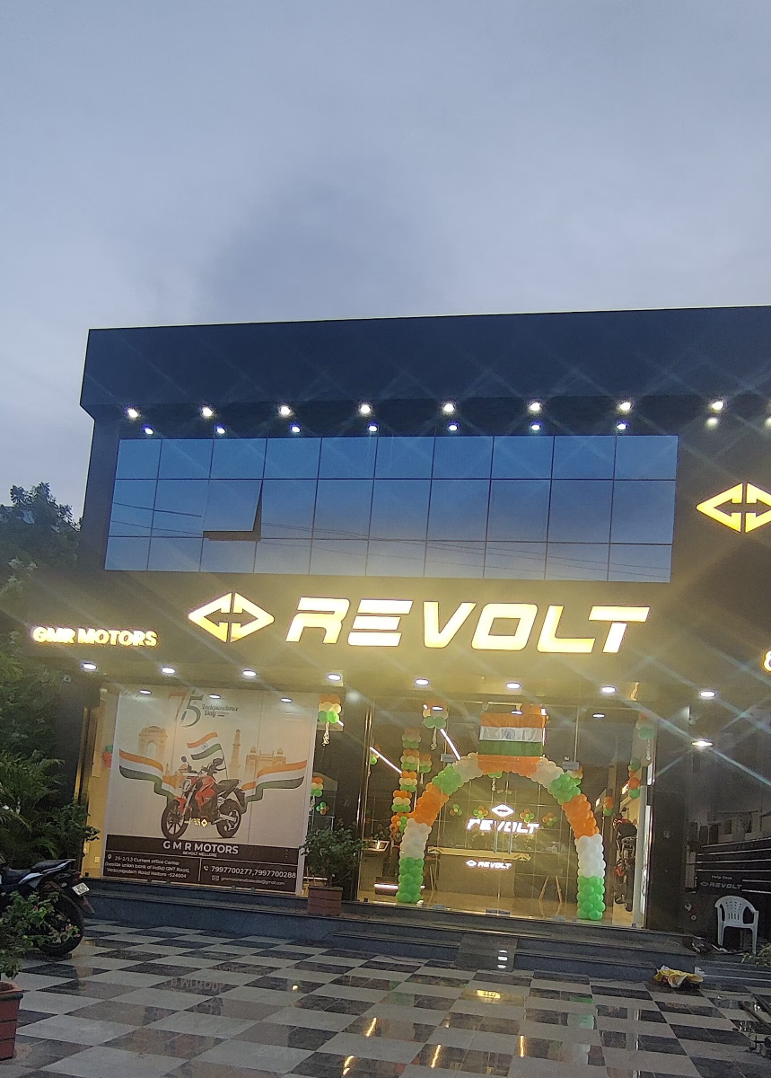 Revolt Motors design & decor